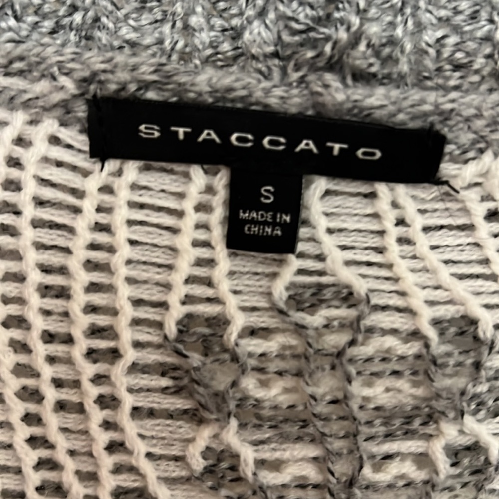 Cardigan - Picture 2 of 5
